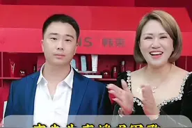“骨子里的东西，从未忘记！”库先生直播唱军歌太感动了……他从未忘记自己的初心，库嫂说他什么都可以忘记，只有刻在骨子里的永远不会忘记……#我的库先生 #库先生唱歌视频#库先生视频封面