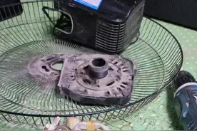 风扇电机轴承抱死，怎样加油才耐用，正确的加油方法技巧!#家电维修 #风扇不转