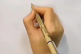 挑战一分钟画柯南，你学会了吗？#名侦探柯南#画画练习打卡视频封面