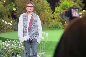 经典民歌。《在那遥远的地方》#陕西卫视 #桑杰才让视频封面