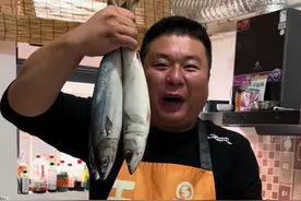😋鲅鱼饼子😋 新玉米面继续吃😋今天炖鲅鱼 贴饼子😋一个字 香😂😋#鲅鱼饼子  #玉米面贴饼子 #把家乡的味道分享给大家 #鲅鱼的家常做法 #抖音小助手dou上热门视频封面