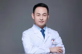 无论生活多么艰难，都请相信，总会有人在你身边，陪伴你度过那些黑暗的日子。#icu小陈医生 #有机磷农药中毒