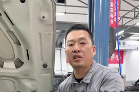 汽车机油变速箱油和刹车油，到底多久更换一次比较好？今天做个详细的揭秘！还有不懂的欢迎留言！#汽车保养与维修 #机油保养 #变速箱油 #汽车知识分享 #每天一个用车知识