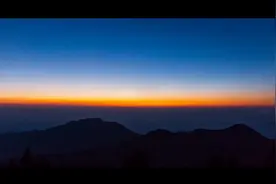 南岳衡山，五岳独秀！文明奥区，福寿名山。儒释道共存