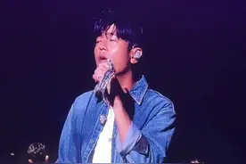 杰伦今天唱嗨了 直接要求原key！我倔强的偶像🥹#周杰伦横滨演唱会视频封面