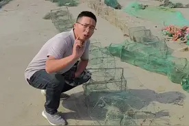 长江在哭泣！ 惨不忍睹，枯水季节的江底充斥着各种垃圾和禁用渔具，这只是浮出水面的，那沉入江底的呢？我希望更多人能够行动起来，趁着枯水季节清理长江，不要让长江承受由人类带来的这一切;不然以后从长江钓上来的垃圾会比鱼多#长江生态保护 #十年禁渔 #环境保护视频封面