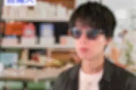 中国人VS日本人排队时反应。#中国人vs日本 #日本人 #日本视频封面