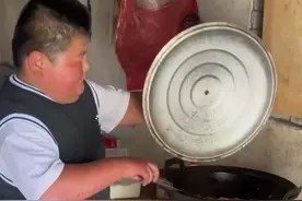 感觉亚豪懂事多了，能明辨是非，变化不小……视频封面