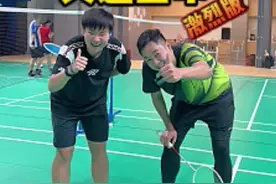 看我怎么挑战奥运亚军 #想在一个美好的傍晚打羽毛球  #何冰娇 #羽毛球视频封面