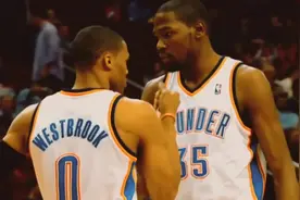 “度尽劫波兄弟在，相逢一笑泯恩仇”#杜兰特 #威少 #雷霆三少视频封面