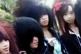 不同年代的20岁，只有经历了非主流时期的我们受伤了#搞笑 #非主流 #回忆杀 #再也回不去的青春视频封面