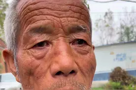 卧龙凤雏，新欢旧爱 #看一遍笑一遍 #河南方言 #卧龙凤雏 #农村搞笑段子视频封面