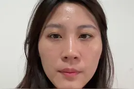 丁香路611号早上9点馨馨的案子开廷，这不是最后一个廷，后面将会有10个20个30个，我会一直走下去，不能生于北京就留在北京，轰轰烈烈#馨馨在天堂#馨馨妈妈#二次元#万般皆苦唯有自渡 #上海康城学校陈磊傅丽莉