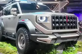 红旗首款越野车登场，18500牛米的扭矩，非承载式车身#越野车视频封面