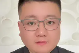 把人打成轻伤，赔多少钱能和解？ 轻伤案件和解，主要看双方是否能协商好赔偿金额，只要双方都同意，才能和解。#故意伤害 #被打伤了怎么办 #打架的成本视频封面