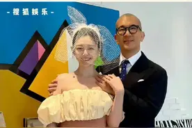 #张兰 直播透露#大S 三次刷卡没过，开始科普教学🥲啊这……感觉她直播间都成大s连续剧了#汪小菲视频封面