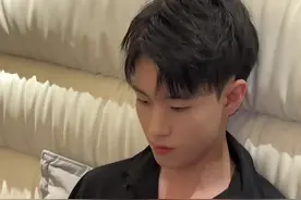 我是生病了 不是不能自理了#东北男孩 #前夫哥 #拉扯视频封面