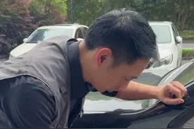 打开油箱盖往外喷气一定要小心了，究竟什么原因？看完就知道#每天一个用车知识 #学点养车知识视频封面