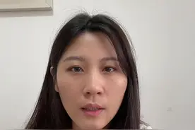 宋老师至今一句道歉都没有，一分钱医疗费都不用赔，还有3年多就可以出来了，语辰妈妈提出的抗诉被驳回了，这是宋老师提出的二审今日宣判，应该是恢复原判5年，而语辰却终身残疾，噩梦连连 @语辰妈妈（被老师打碎头骨女孩） ） 语辰妈妈我们不是一个人，我们背后有千千万万的母亲#馨馨在天堂#馨馨妈妈#愿你全力以赴不留遗憾 #长沙9岁女孩被老师用三角尺砸破头#上海康城学校陈磊傅丽莉