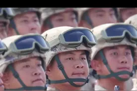 郑州地铁站务员春孝勇，以预备役身份参加抗战胜利80周年阅兵，再披战衣，用行动诠释退役不褪色！