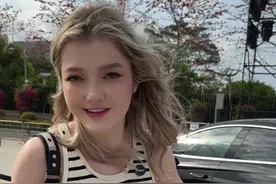 第一次在中国发现这么多高科技的东西，中国科技正改变世界局面！#外国人在中国 #王传福称新能源车进入四电时代#全球汽车悬架技术看中国 #仰望U7上市#chinatraval视频封面