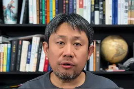 湖南航空空姐上班不再穿高跟鞋，国内首次!空姐上班不再穿高跟鞋#空姐 #航空 #空姐制服 #飞机视频封面