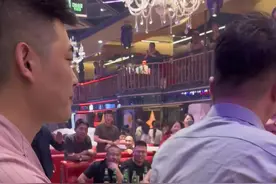 洋妞真好#洋妞 #路人视角 #现场实拍 #这谁顶得住啊 #万万没想到