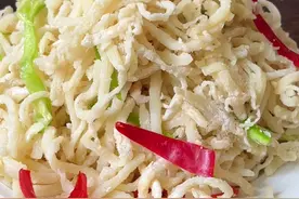 蒸土豆丝这样做不粘不坨还筋到，不会的跟着往下看#每日美食分享 #每天不重样 #好吃到停不下来