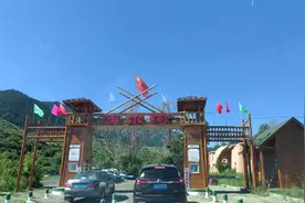 2024年6月23日，乌鲁木齐县水西沟镇庙尔沟景区度夏。视频封面