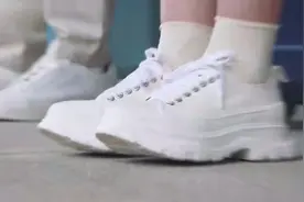 36码半脚很奇怪吗？#我们的翻译官