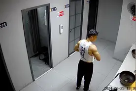 姐姐看看我～#反差 #薄肌男孩 #男大学生 #腹肌 #可狼可奶视频封面