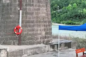 钱清波、邓军德好样的。#正能量传递 #见义勇为 #这里是苍溪#视频封面