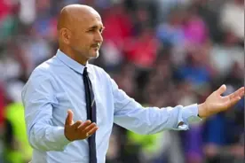 意大利队出局斯帕莱蒂一塌糊涂，瞬间变意大利主帅之耻视频封面