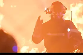 根据真实故事改编！在火焰中燃烧的英雄视频封面