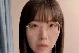 一场陷入“罗生门”的致命演出#坠亡杂技女演员丈夫发声 #官方称女演员坠亡演出无安全措施 #高空坠落的杂技演员已身亡 #新闻姐 @抖音短视频视频封面