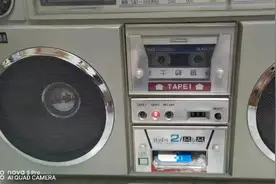 我们家八十年代买的第一台收录机就是这台，南通飞箭牌的视频封面