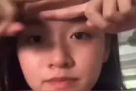 看看你的额头能放几根手指