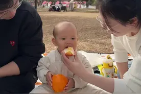 北京最近天气挺好的，周末带着汐汐去春游，这么小都知道外面好玩，一天都没睡觉，回家的路上才舍得睡了#北漂一族的真实生活 #宝妈记录生活日常视频封面