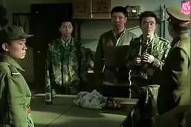 有多少人还看这剧《士兵突击》#许三多#老A#袁朗#老马视频封面