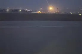 山东航空的机长都是开战斗机出身吗视频封面