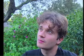 李子柒在法国有多红？我和朋友都想娶李子柒这样的中国女孩#李子柒更新了 #法国人 #爱中国的老外