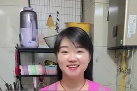 应季的豆角包饺子非常好吃，皮薄馅大，透过皮能看见里面的馅儿，太有食欲了#美食 #妈呀太香了 #面食 #豆角 #饺子