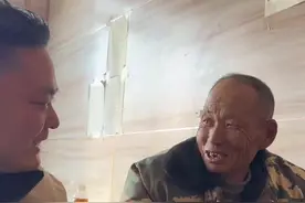 今天冬至，带四河大爷去吃个饺子，四河大爷说出了他的爱情观#热门 #农村生活 #正能量 #四河大爷 #五保户视频封面