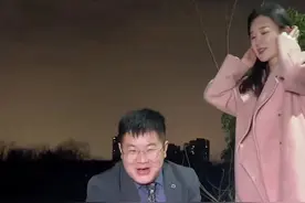 1088发千里江山图，这大烟花看着太震撼了！#向烟花许个愿 #杭州烟花大会 #元宵节 #一起来抖音看烟花