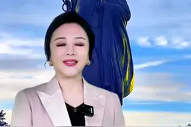 #陕西话 #大雁塔 今天带大家看看大雁塔下一期想逛哪里，评论区留言告诉我视频封面