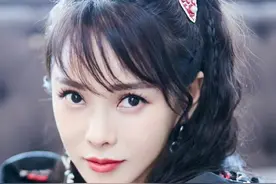 #伊能静 带儿子参加自己和秦昊的婚礼，哈利上台发言希望妈妈幸福，永远爱妈妈 #治愈 #看待婚姻 #离婚后孩子成长视频封面
