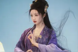 我们黄羿演起妖女真的是手拿把掐！#黄羿紫衣妖女好带感