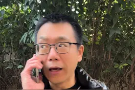 接到境外诈骗电话，你身份证有异常。 必须跟骗子好好扯一扯。#天齐的路视频封面