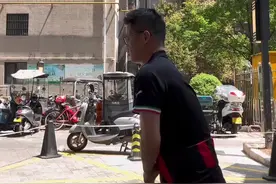 杨乐脱口秀专场来啦！ #脱口秀 #脱口秀现场 #唐蒜铺子脱口秀 #杨乐嚷我视频封面