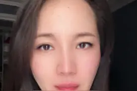 别再给自己挖坑啦，信用卡正确的还款方式，赶紧艾特你的好朋友吧#金融常识 #信用卡 #经验分享视频封面